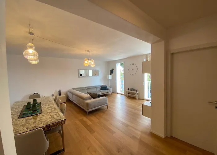 Beatrice Luxury Lägenhet Ravenna